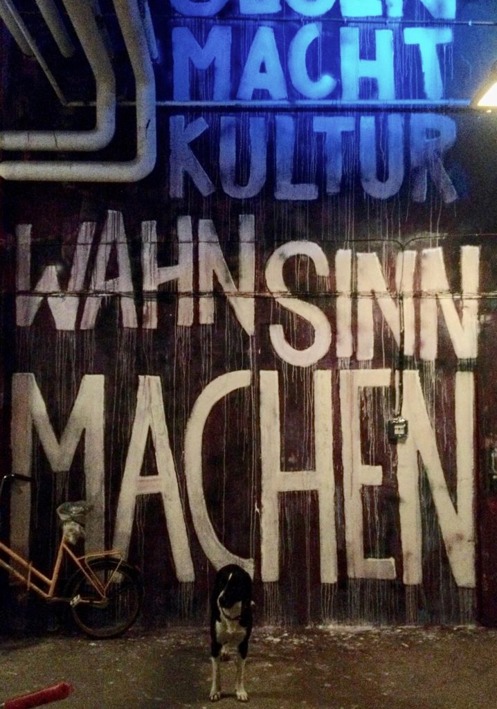 Club, Clubintro, Mensch Meier, Berlin, Lichtenberg,Techno, Wahnsinn, Kultur, machen