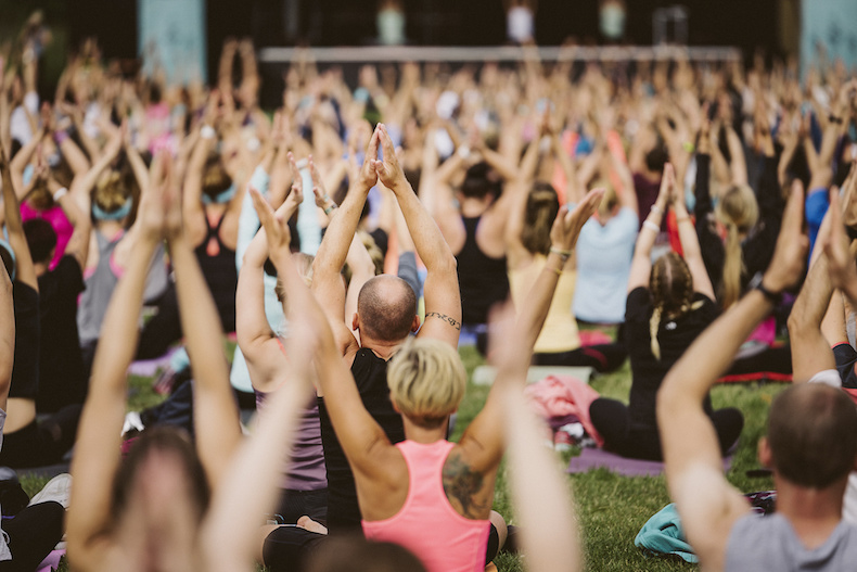 Wanderlust, Yoga, Tempelhofer Feld, Berlin