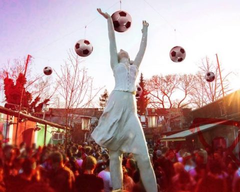 Fußball, WM, Fifa, WM, Soccer, Birgit&Bier, Berlin, Sport, TV, 030, Kreuzberg, Bar, Club, Open-Air, Freiluft