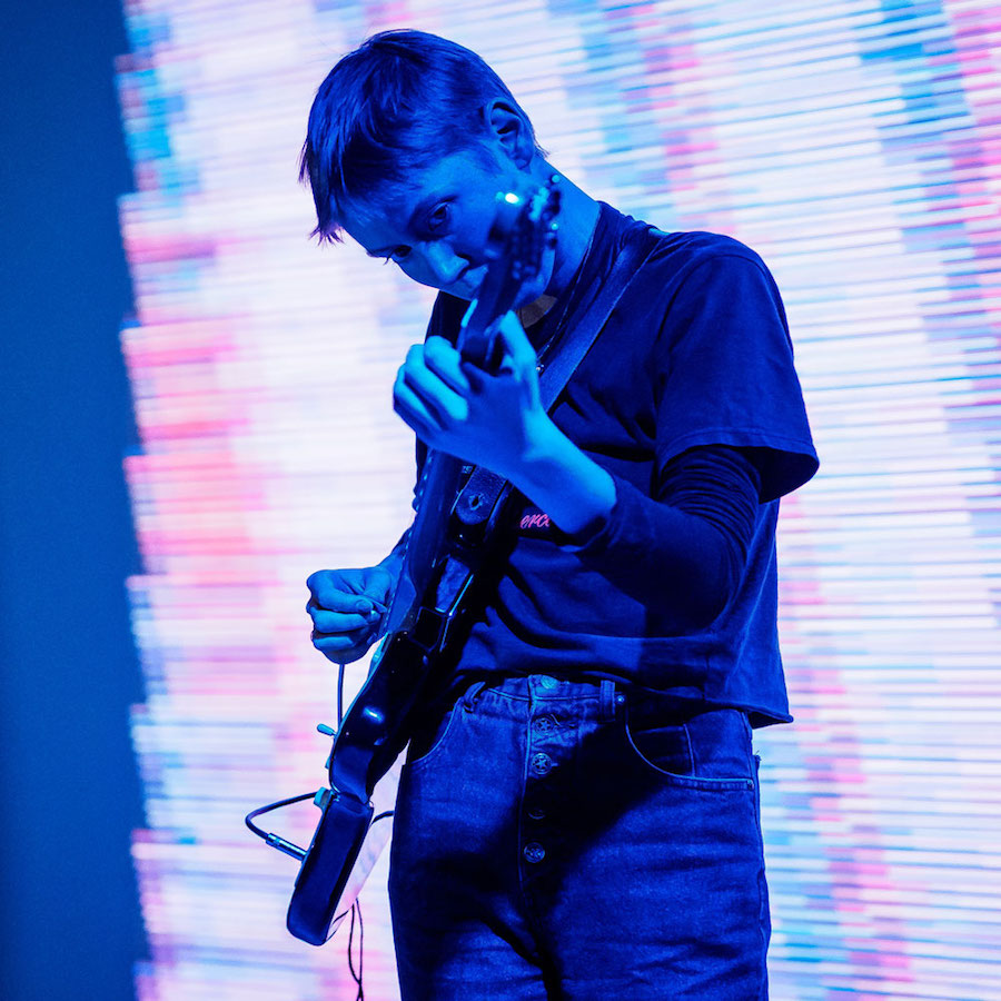 Musik, Elektronik, Jazz, artist, ELLEN ARKBRO — guitar & electronics, PHOTO: PETER GANNUSHKIN, A L’ARME! FESTIVAL, VOL. VI, Radialsystem V 030, Berlin, Musik