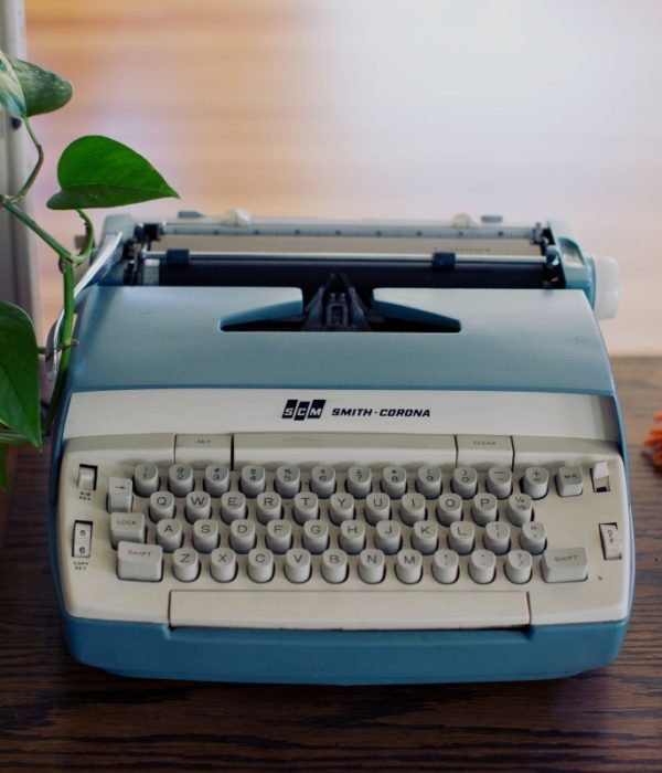 Schreibmaschine, CC0 Public Domain, typewriter, copyright, vintage, retro, 030, 030magazin