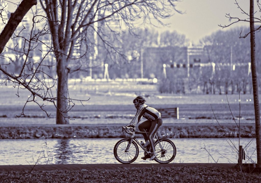 cyclist 3266644 1920