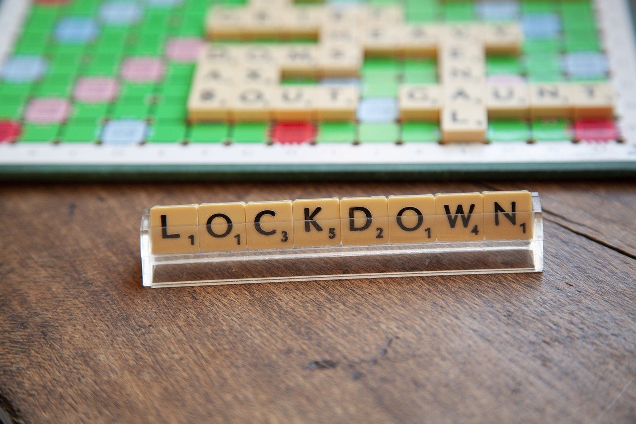 Bei einem Scrabble-Spiel wurde das Wort Lockdown gebildet.